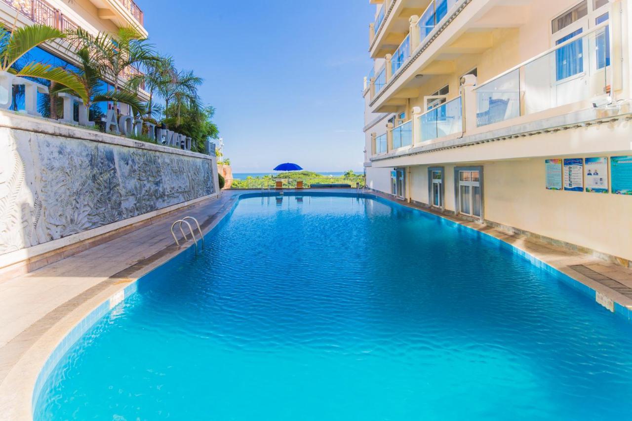Linda Seaview Hotel Sanya Extérieur photo