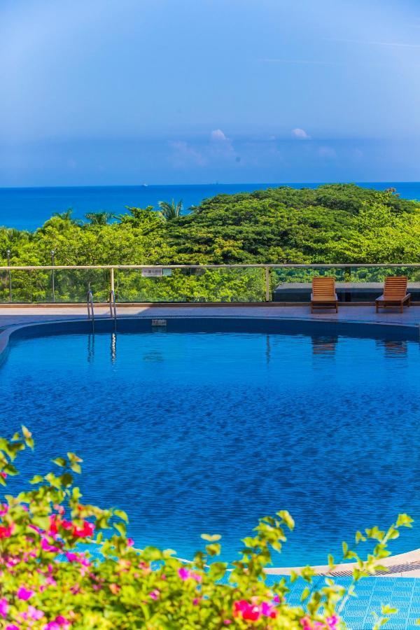 Linda Seaview Hotel Sanya Extérieur photo
